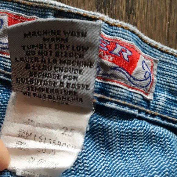 silver jeans light washed high waisted shorts - Picture 5 of 5